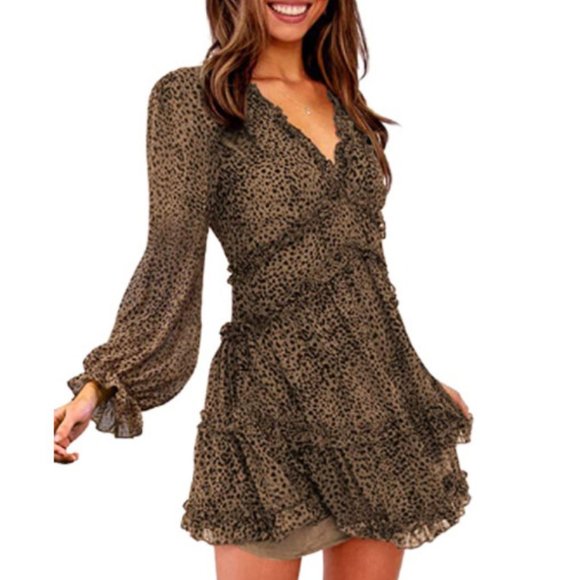 Dresses & Skirts - Leopard Long Sleeve Ruffle Backless Mini NWOT